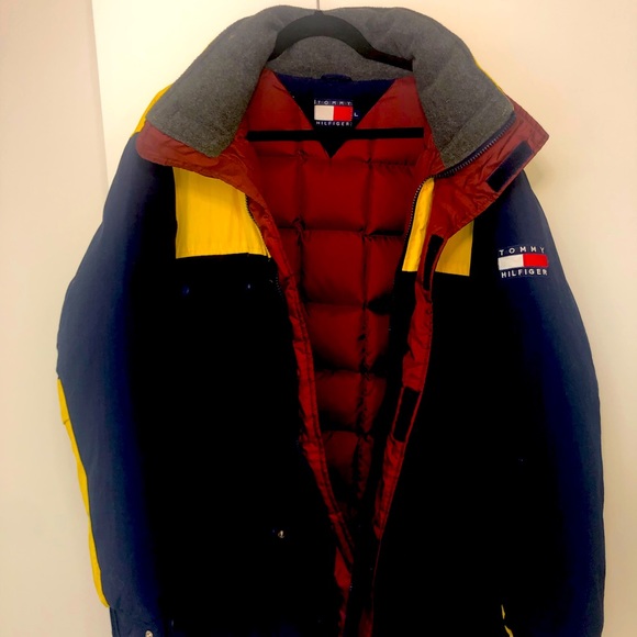 Tommy Hilfiger MENS vintage down jacket. - Picture 3 of 5